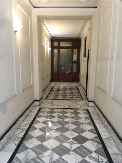 Domvs Spagna Via Gregoriana Apartment Rom